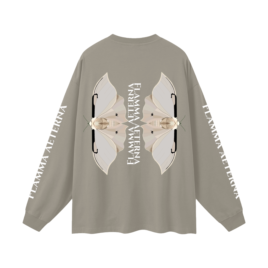 Streetwear,Oversized,Longsleeve,Oversizedlongsleeve,Graphic,Graphicdesign,Graphiclongsleeve,Moth,Mothdesign,Flamma,Aeterna,Flammaaetera,Eternal,Flame,Eternalflame,Biblical,Minimalstreetwear,Symbolicclothing,Symbolic,Philosophy,Philosophyclothing