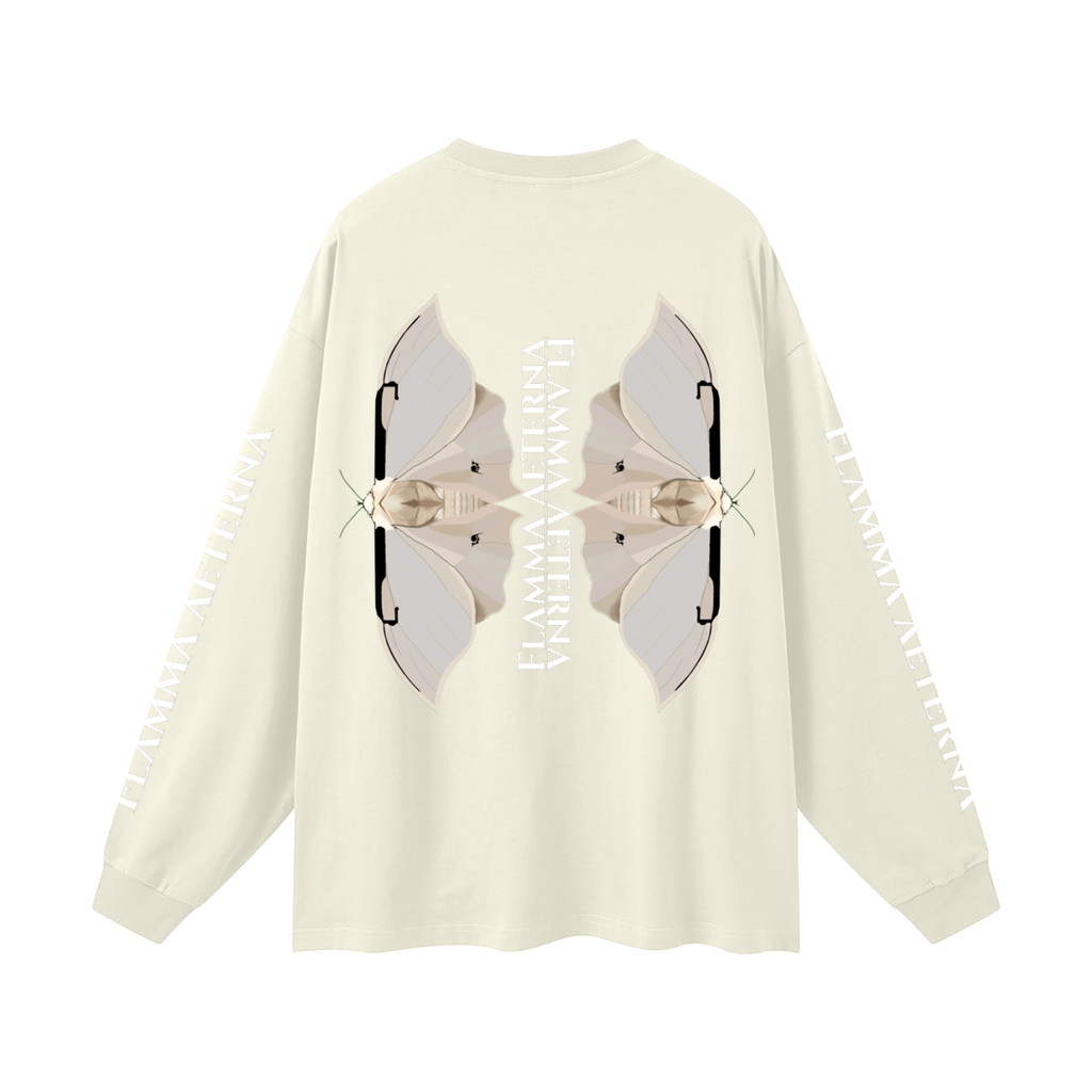 Streetwear,Oversized,Longsleeve,Oversizedlongsleeve,Graphic,Graphicdesign,Graphiclongsleeve,Moth,Mothdesign,Flamma,Aeterna,Flammaaetera,Eternal,Flame,Eternalflame,Biblical,Minimalstreetwear,Symbolicclothing,Symbolic,Philosophy,Philosophyclothing